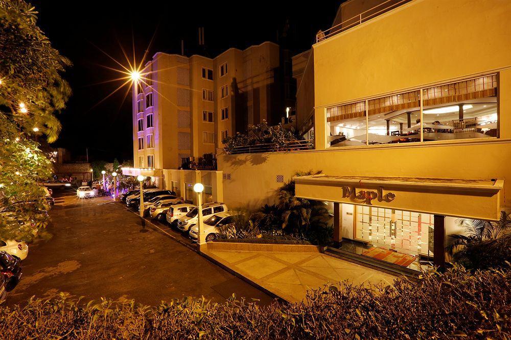 Hotel Townhouse 517 La Sapphire Near Delhi Airport Nueva Delhi Exterior foto