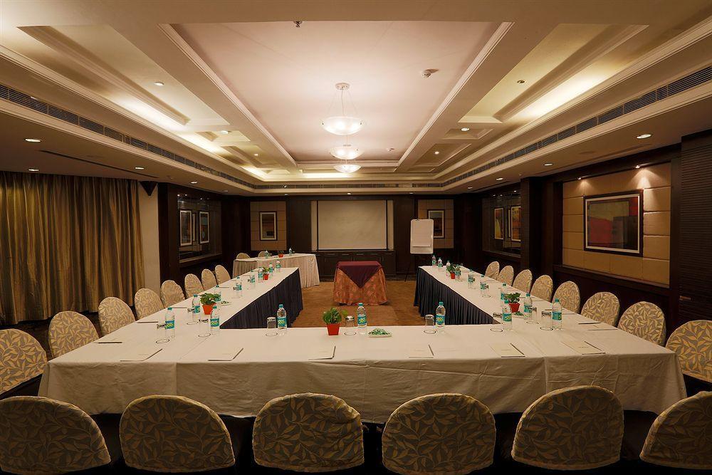Hotel Townhouse 517 La Sapphire Near Delhi Airport Nueva Delhi Exterior foto