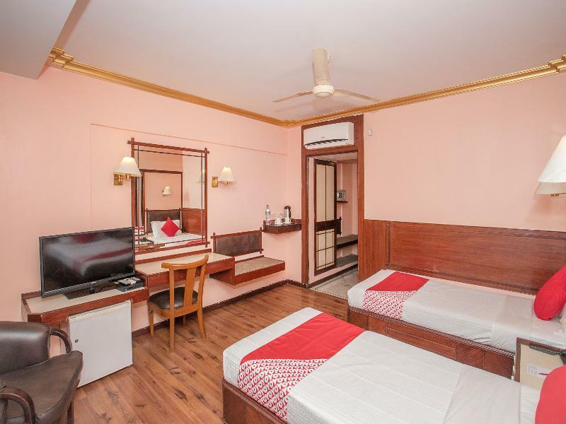 Hotel Townhouse 517 La Sapphire Near Delhi Airport Nueva Delhi Exterior foto
